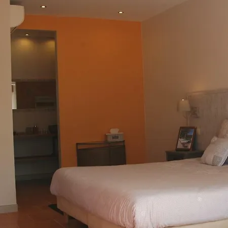 Les Jardins De Soulane - Adults Only Couette-café Belcastel-et-Buc