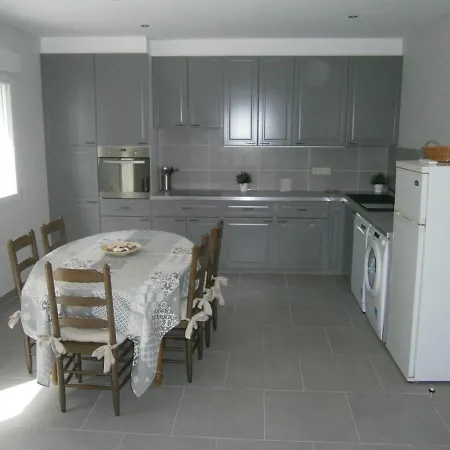 Couette-café Les Jardins De Soulane - Adults Only Belcastel-et-Buc